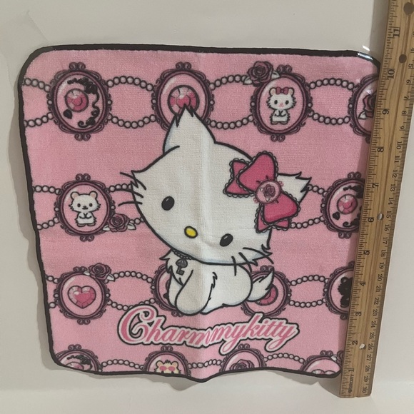Charmmy Kitty Hand/Face Wash Cloth - Picture 4 of 5